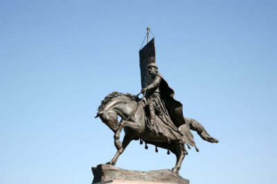 Памятник Григорию Засекину.