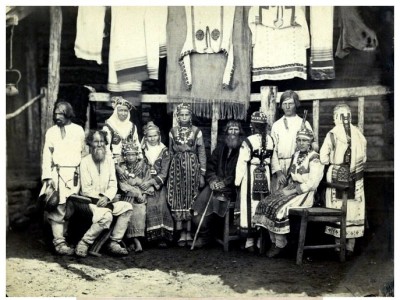 Фотография семьи зажиточного крестьянина села Старое Якушкино 0