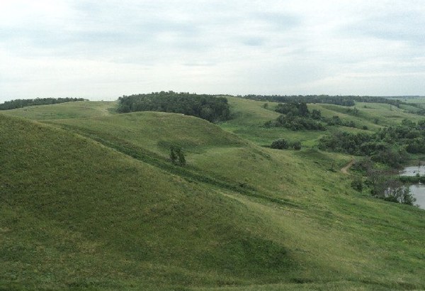 Горы на реке Казачка