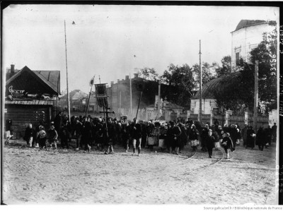 Голод в Поволжье. 1921 г. Похороны жертв в Самаре